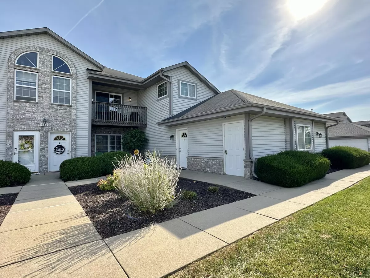 Delavan, WI 53115,423 Betzer Rd Unit F