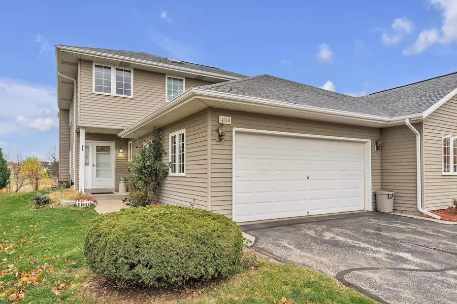 406 Park Place Ct Unit A, Waterford, WI 53185