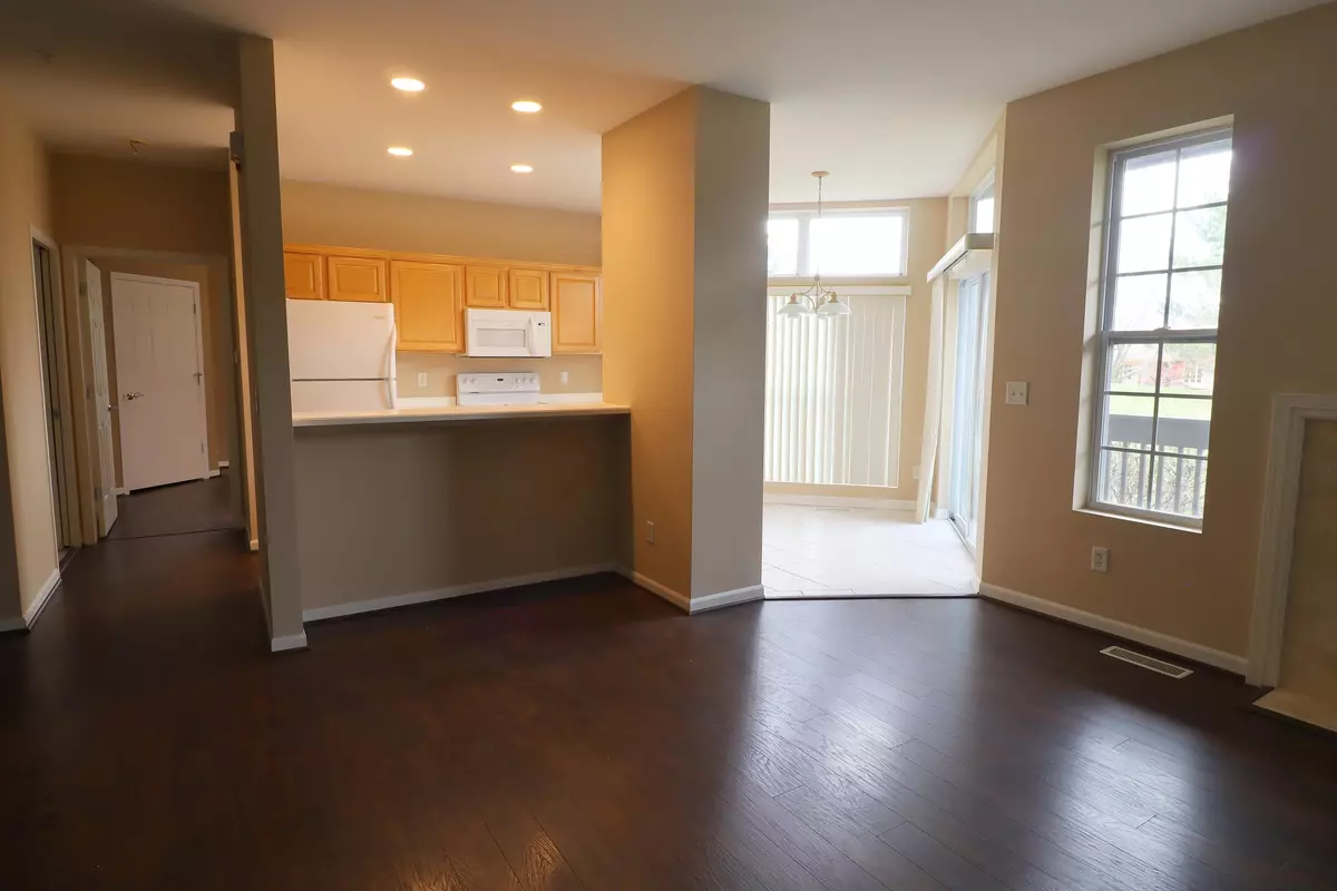 Franklin, WI 53132,9155 W Elm Ct Unit A