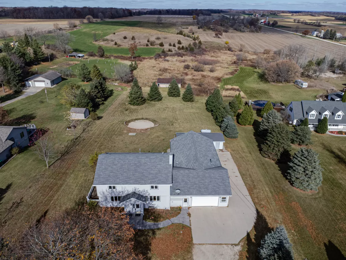 Farmington, WI 53040,2162 County Highway H -