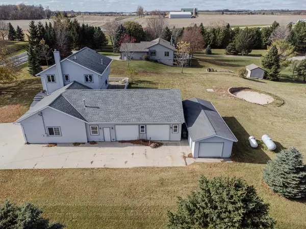 Farmington, WI 53040,2162 County Highway H -