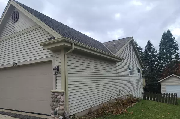 Waukesha, WI 53189,2404 Kestrel Ln