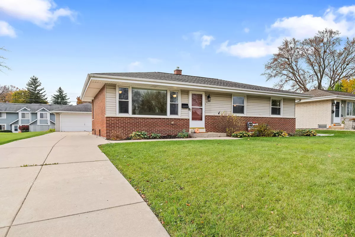 Menomonee Falls, WI 53051,N89W15769 Cleveland Ave