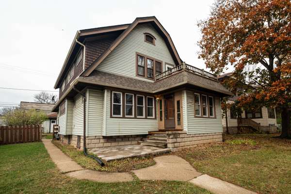 5267 N 34th St, Milwaukee, WI 53209