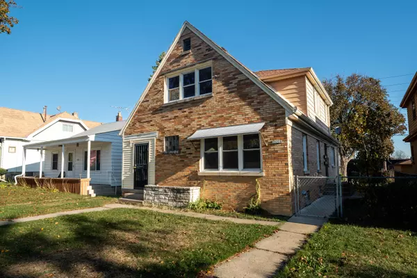 7022 W Medford Ave Unit 7022A, Milwaukee, WI 53218