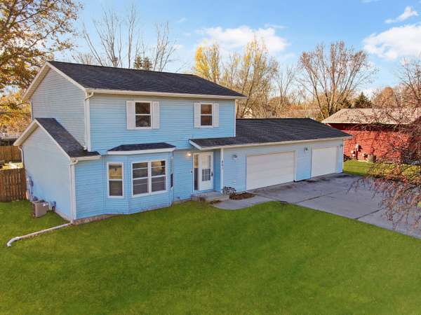 801 Park Pl, Sparta, WI 54656