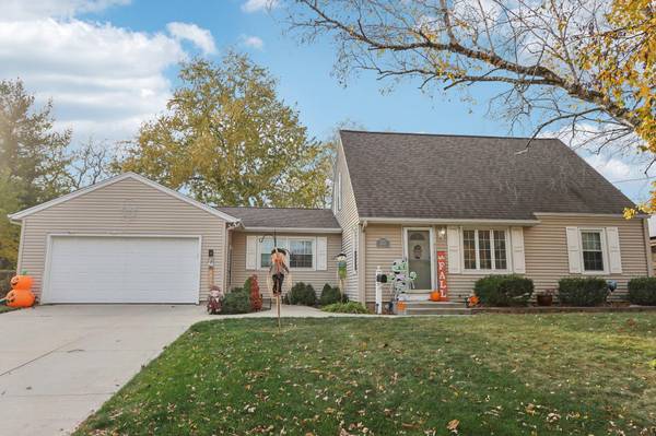 W160N8969 Madison Ave, Menomonee Falls, WI 53051