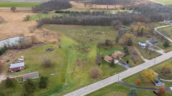 4841 State Highway 175 - Unit Lt3, Hartford, WI 53027