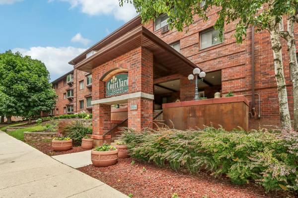 1108 N Milwaukee St Unit 224, Milwaukee, WI 53202