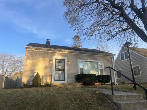 3758 N 58th Blvd, Milwaukee, WI 53216