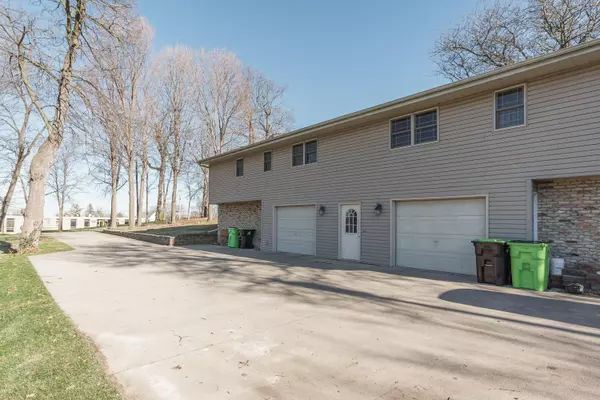 Mayville, WI 53050,775 Horicon St