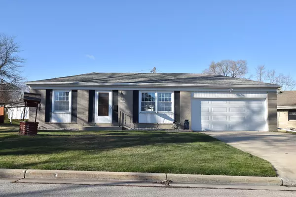 W182N8453 Bryn Mawr Ct, Menomonee Falls, WI 53051