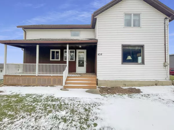 Mount Calvary, WI 53057,432 County Road W -