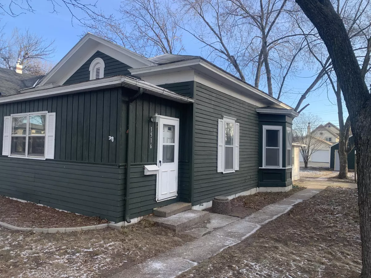 La Crosse, WI 54603,1516 Charles St -