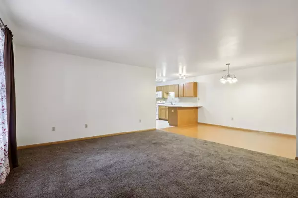 Mount Pleasant, WI 53406,1140 N Sunnyslope Dr Unit 101