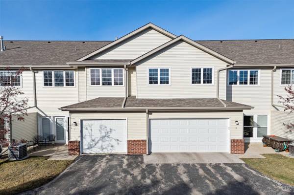 2428 Fox River Pkwy Unit C, Waukesha, WI 53189