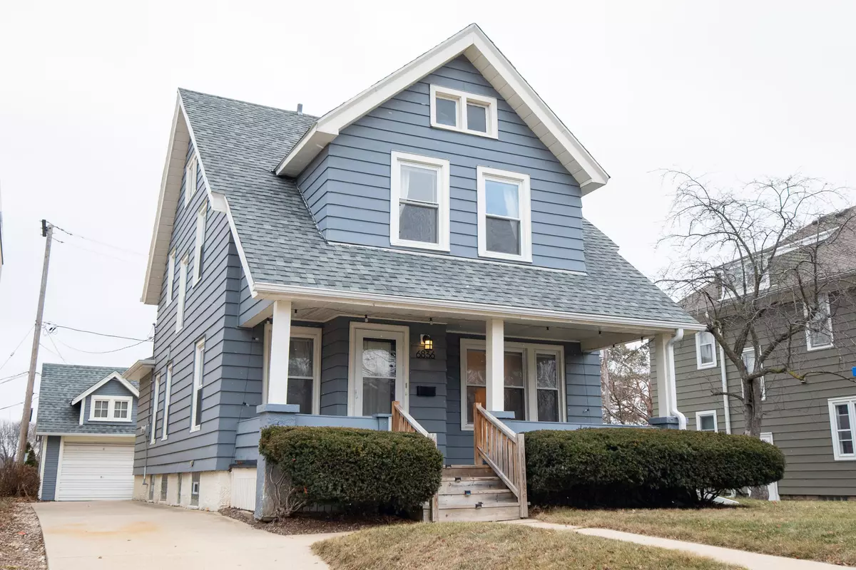 Wauwatosa, WI 53213,6836 Aetna Ct