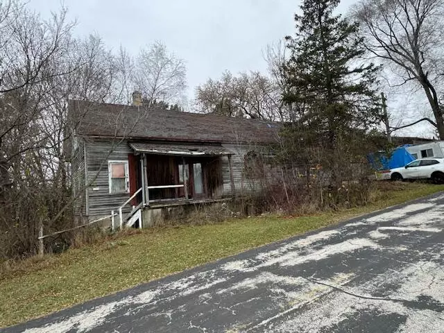 N1306 Silver Creek Cascade Rd, Sherman, WI 53001