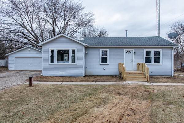 31323 71st St, Wheatland, WI 53168