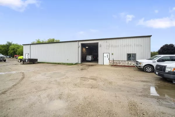 Polk, WI 53086,3751 Scenic Rd