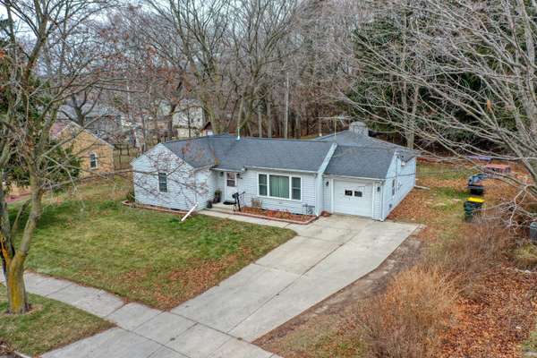 726 High St, West Bend, WI 53090