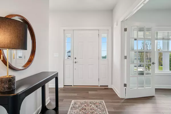 Lake Geneva, WI 53147,306 N Stone Ridge Dr