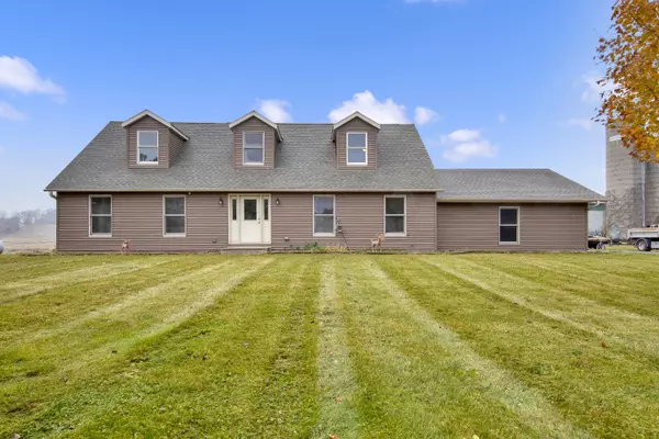 N4531 Lilac Rd, Rubicon, WI 53035