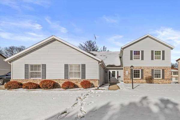 4122 80th Pl Unit 21D, Kenosha, WI 53142