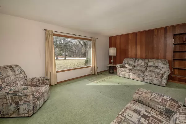 Brookfield, WI 53005,15300 Clifford Ct