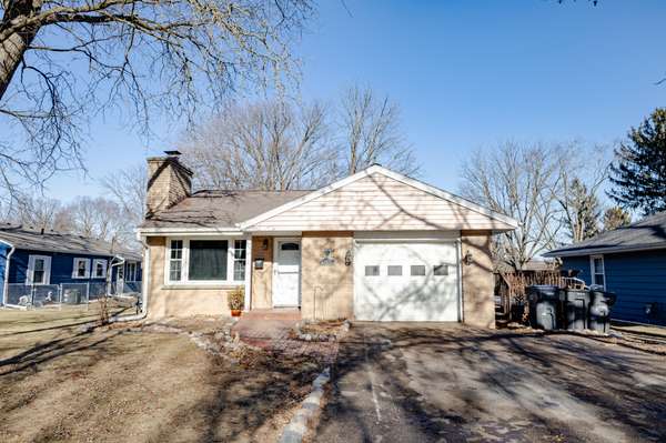 1036 Summit Ave, Waukesha, WI 53188