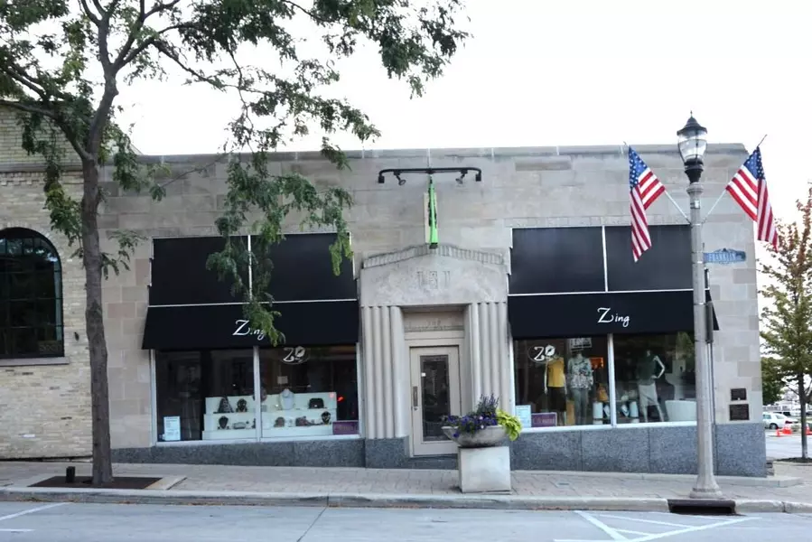 302 N Franklin St, Port Washington, WI 53074