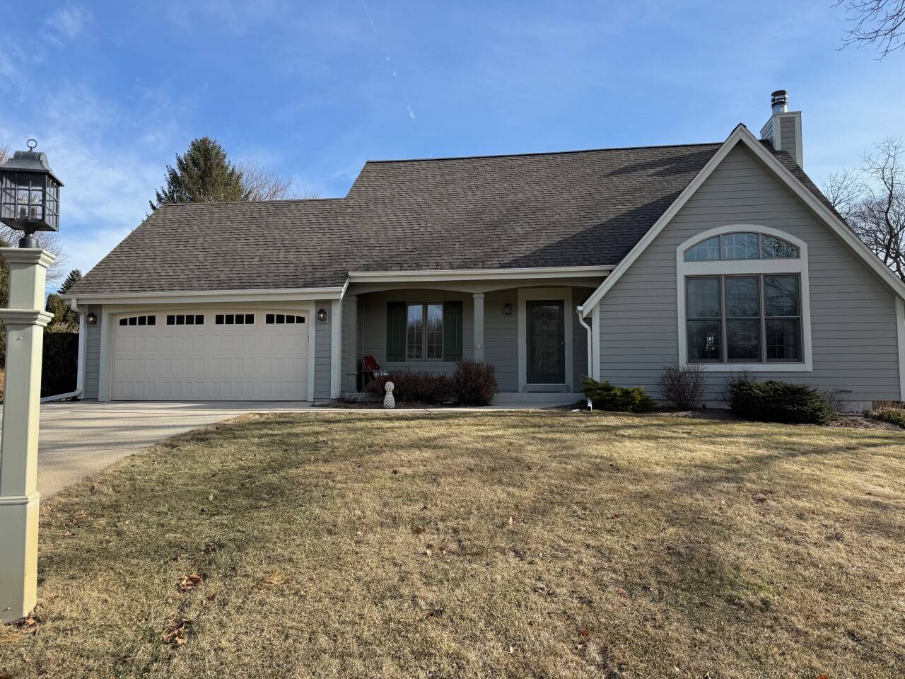 Delafield, WI 53018,683 Anthony Ct