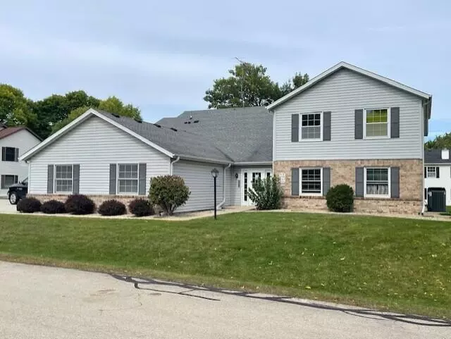 Kenosha, WI 53142,4124 80th Pl Unit 21C