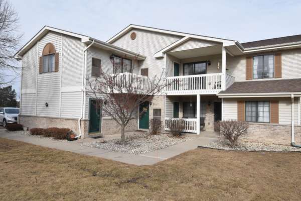 7301 98th Ave Unit K, Kenosha, WI 53142