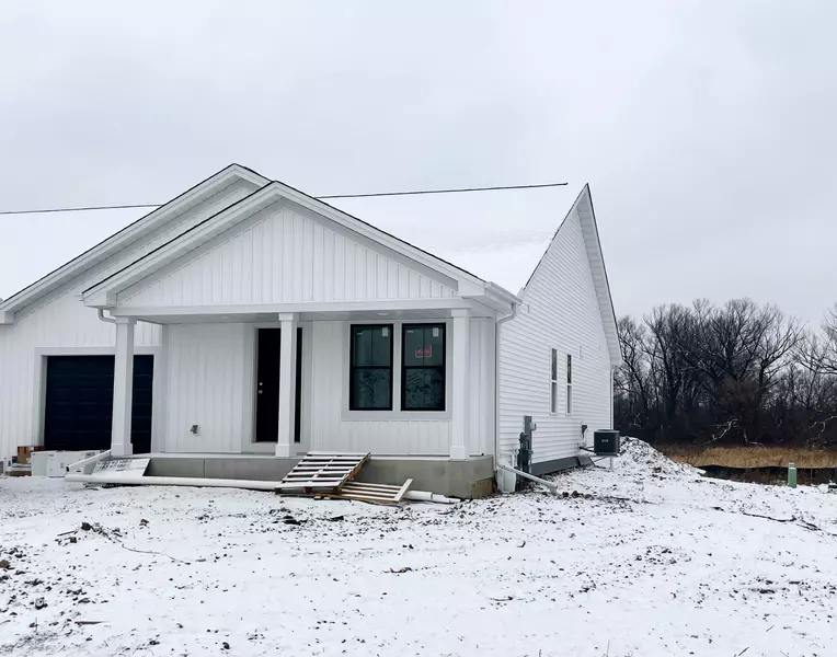 N162W21884 Poppy Rd, Jackson, WI 53037