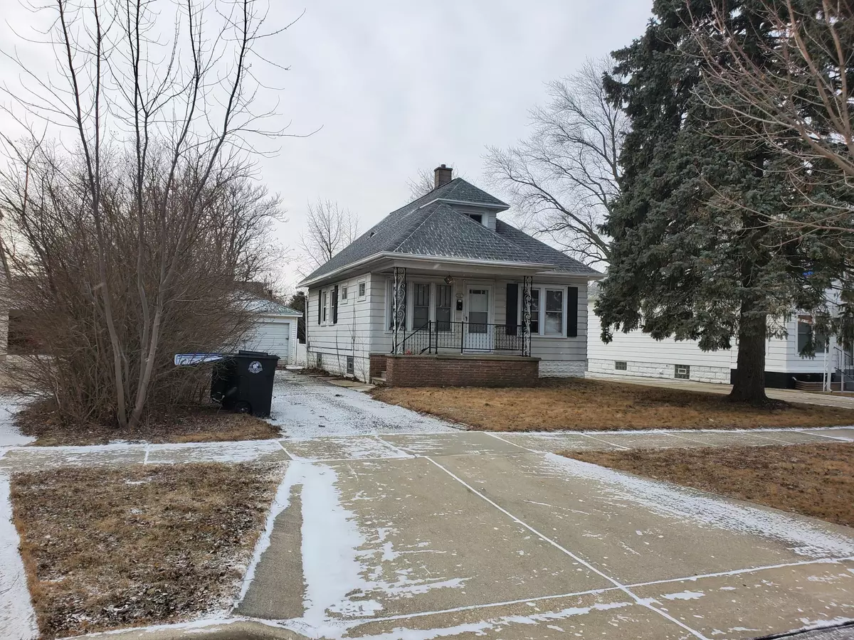 Cudahy, WI 53110,2807 E Carpenter Ave