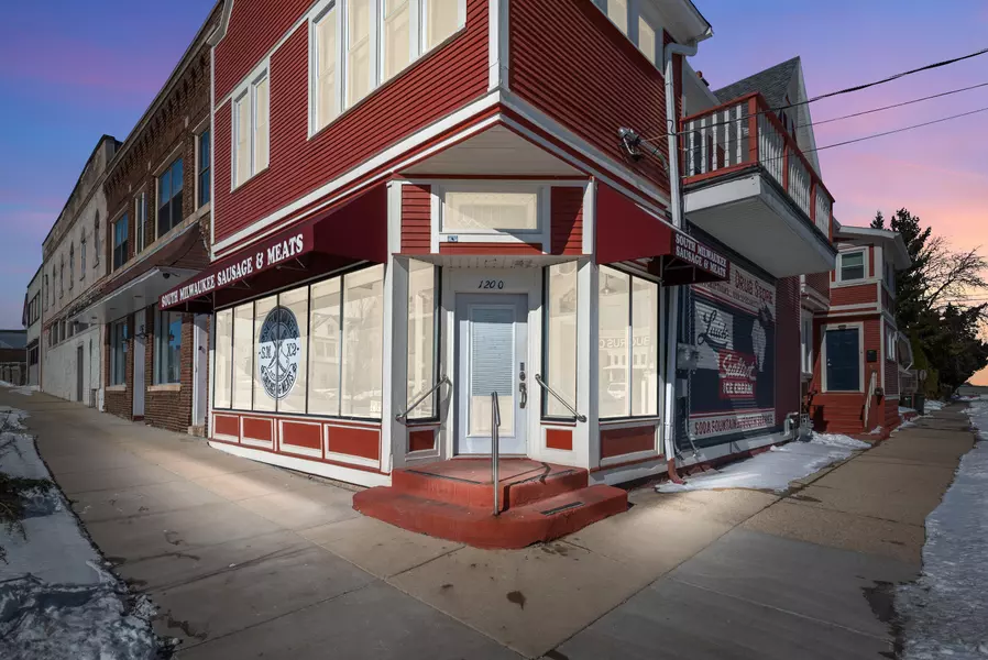 1200 Milwaukee Ave, South Milwaukee, WI 53172