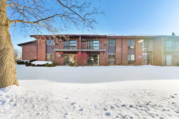 Lake Geneva, WI 53147,1270 Wisconsin St Unit 202A