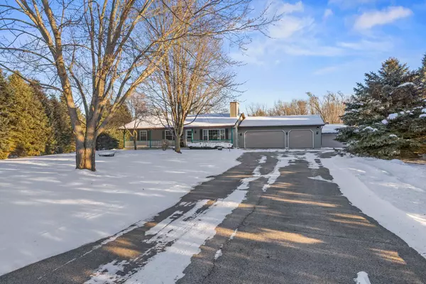 N8059 Nicky Ct, Troy, WI 53120