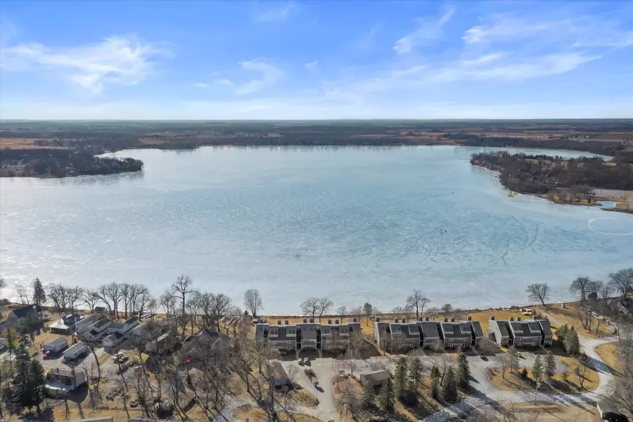 1522 Grandview Ct Unit 4, Dover, WI 53139
