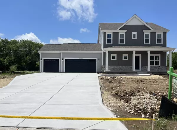 W149N11987 Red Holly Dr, Germantown, WI 53022