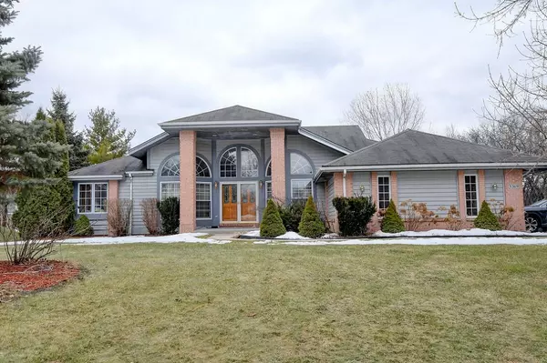 5369 W Donges Ln, Brown Deer, WI 53223
