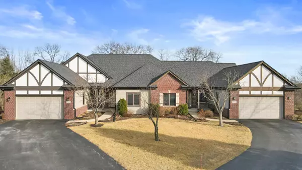 4350 S Rose Ct, New Berlin, WI 53151