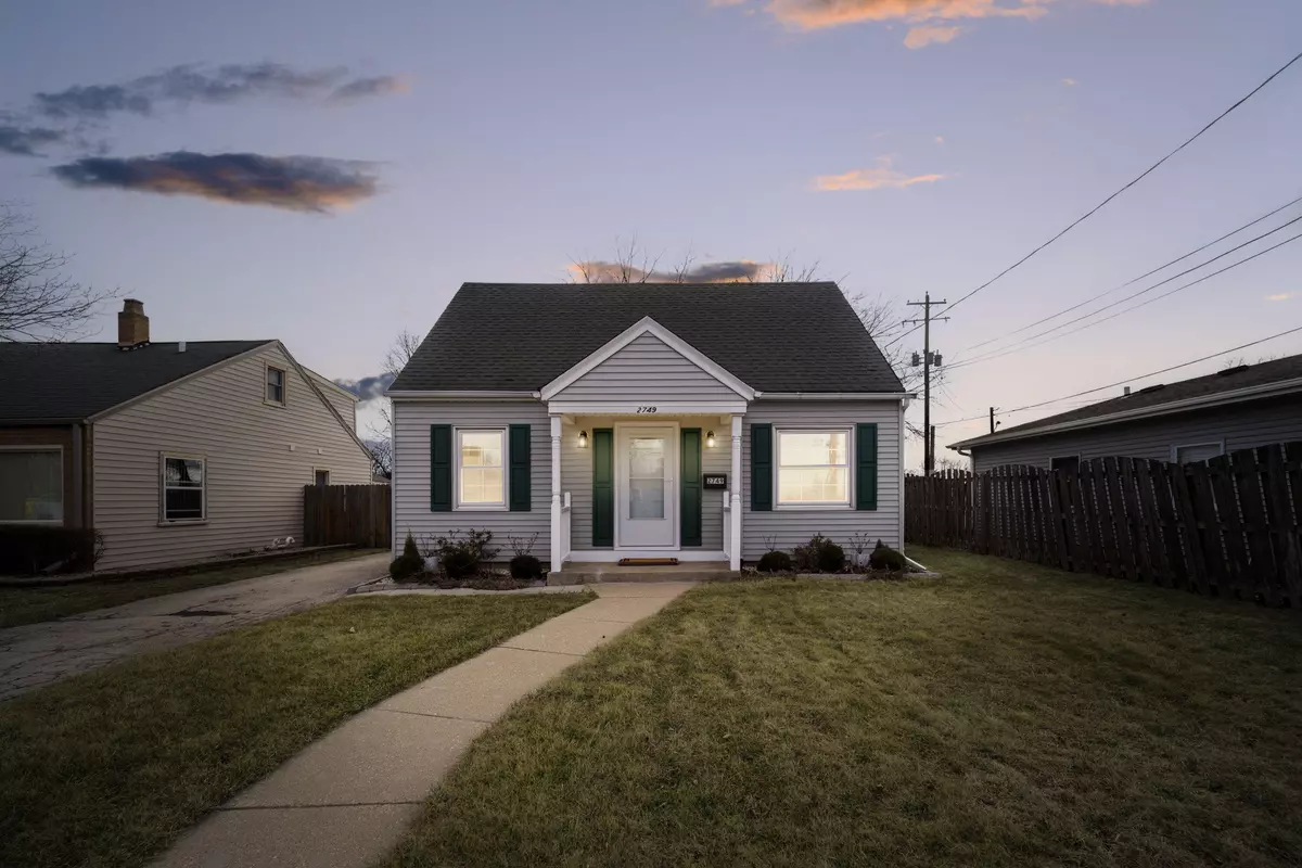 Sturtevant, WI 53177,2749 Wisconsin St