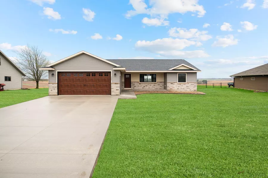105 Majestic Dr, Westby, WI 54667