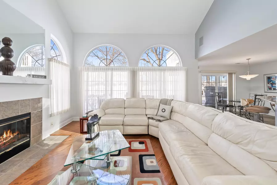 905 Eagleton Dr Unit 46-13, Geneva, WI 53147