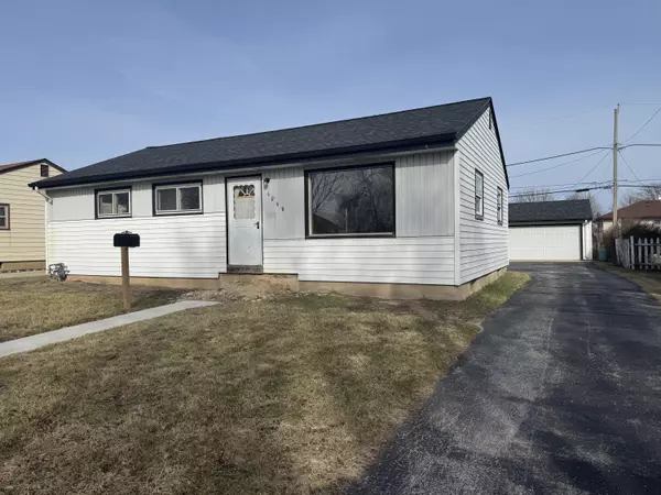 6068 S Cory Ave, Cudahy, WI 53110