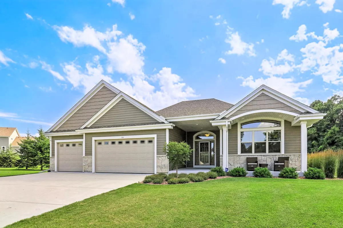 Grafton, WI 53024,926 Basswood Ct