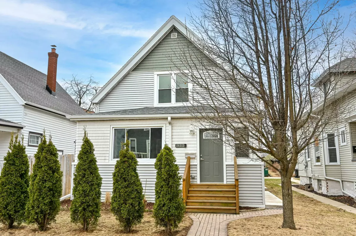 South Milwaukee, WI 53172,815 Michigan Ave