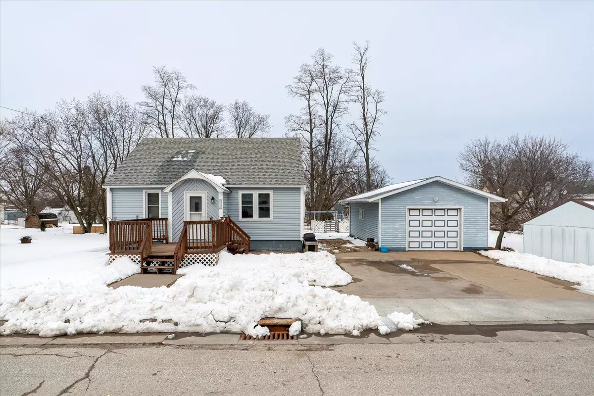 Cashton, WI 54619,1117 Main St